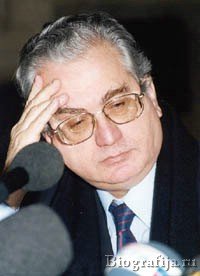 Пиотровский Михаил Борисович