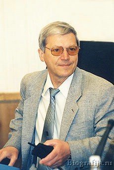 Пономарев Геннадий Семенович