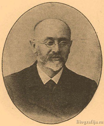 Михаил Яковлевич
