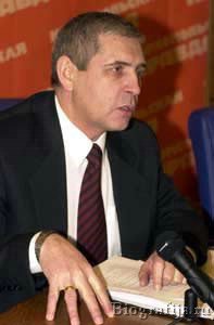 Шаталов Сергей Дмитриевич