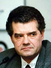 Кирпичников Валерий Александрович